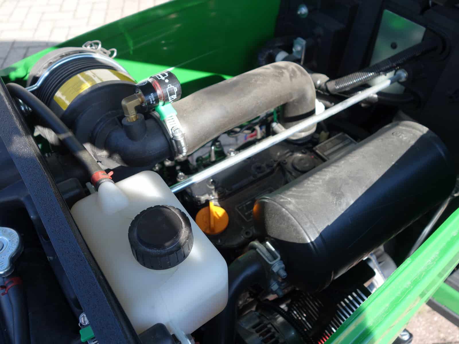 John Deere 1026R 4wd HST - Afbeelding 23