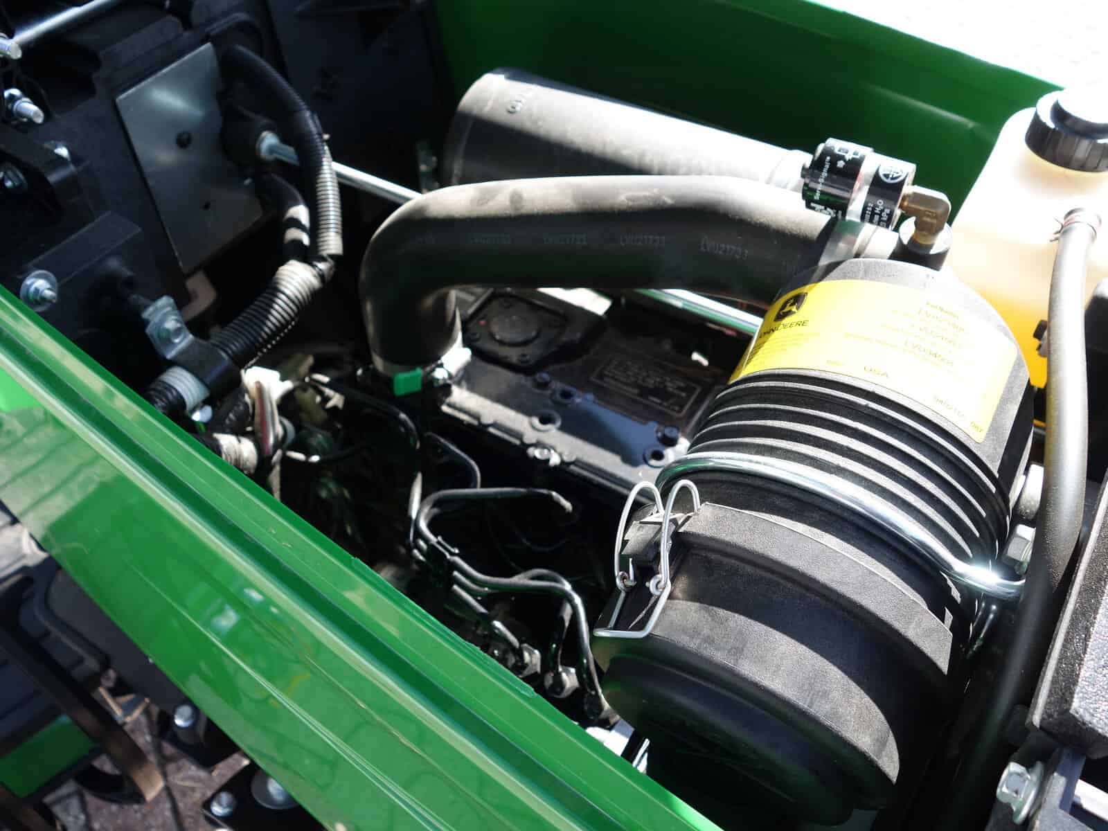 John Deere 1026R 4wd HST - Afbeelding 25