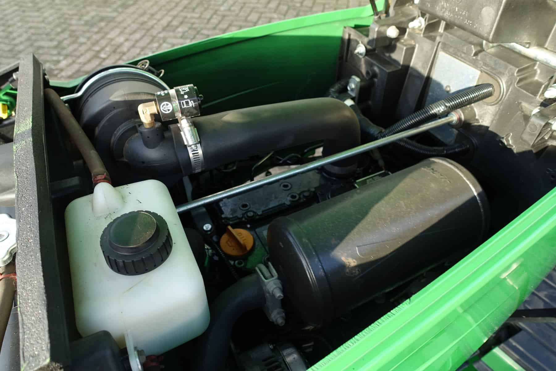 John Deere 1026R 4wd HST - Afbeelding 32