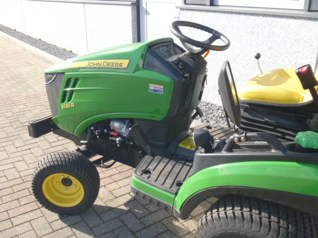 John Deere 1026R - Afbeelding 8