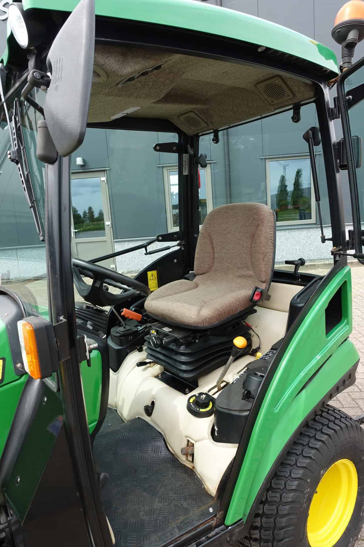 John Deere 1026R 4wd HST - Afbeelding 12