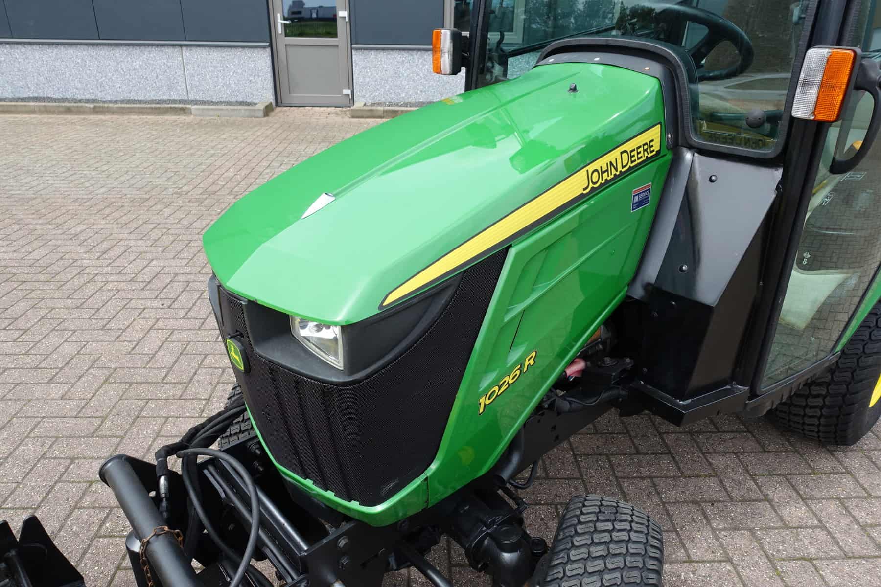 John Deere 1026R 4wd HST - Afbeelding 6