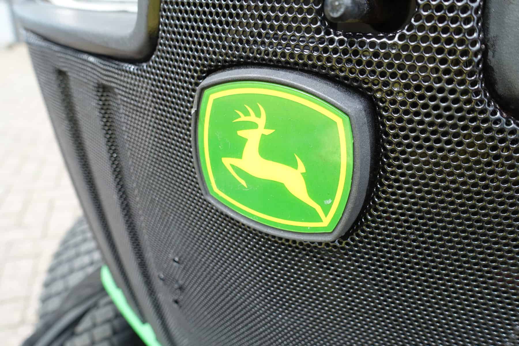 John Deere 1026R 4wd HST - Afbeelding 7