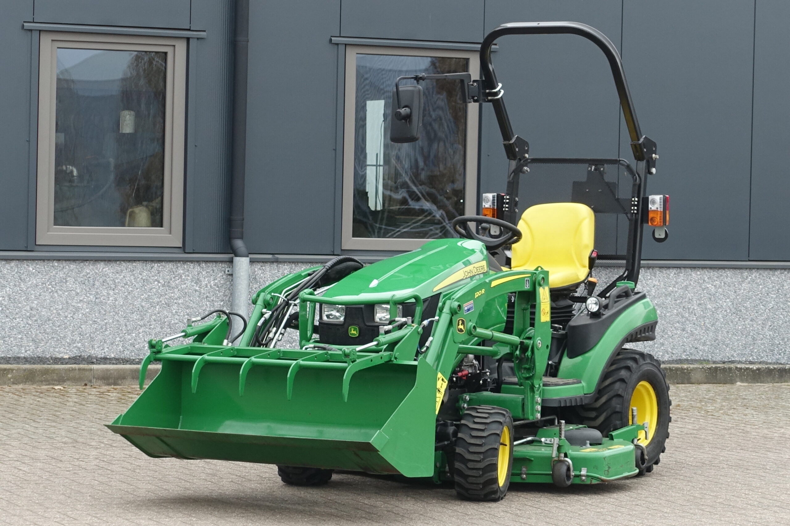 John Deere 1026R 4wd HST