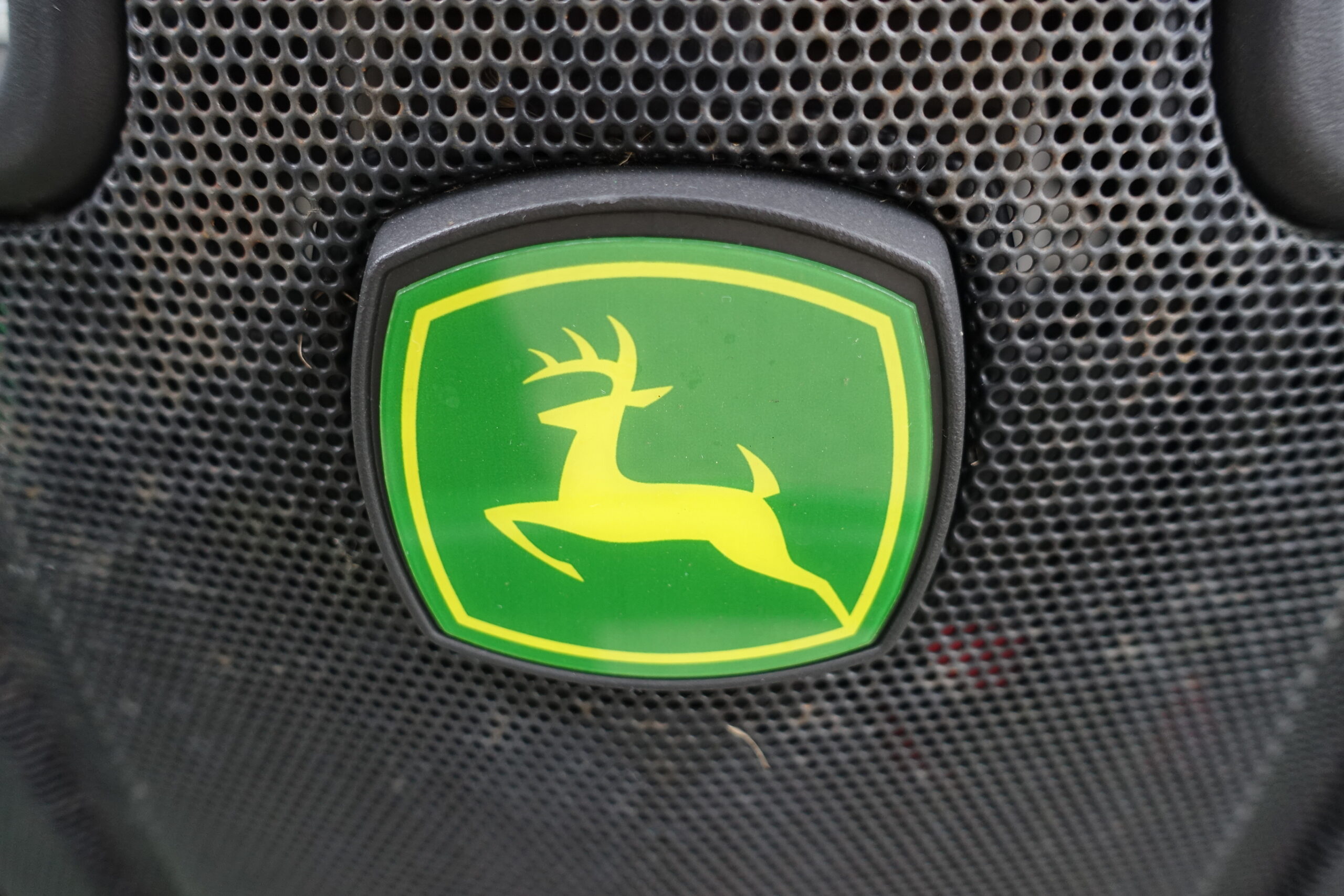 John Deere 1026R 4wd HST - Afbeelding 12