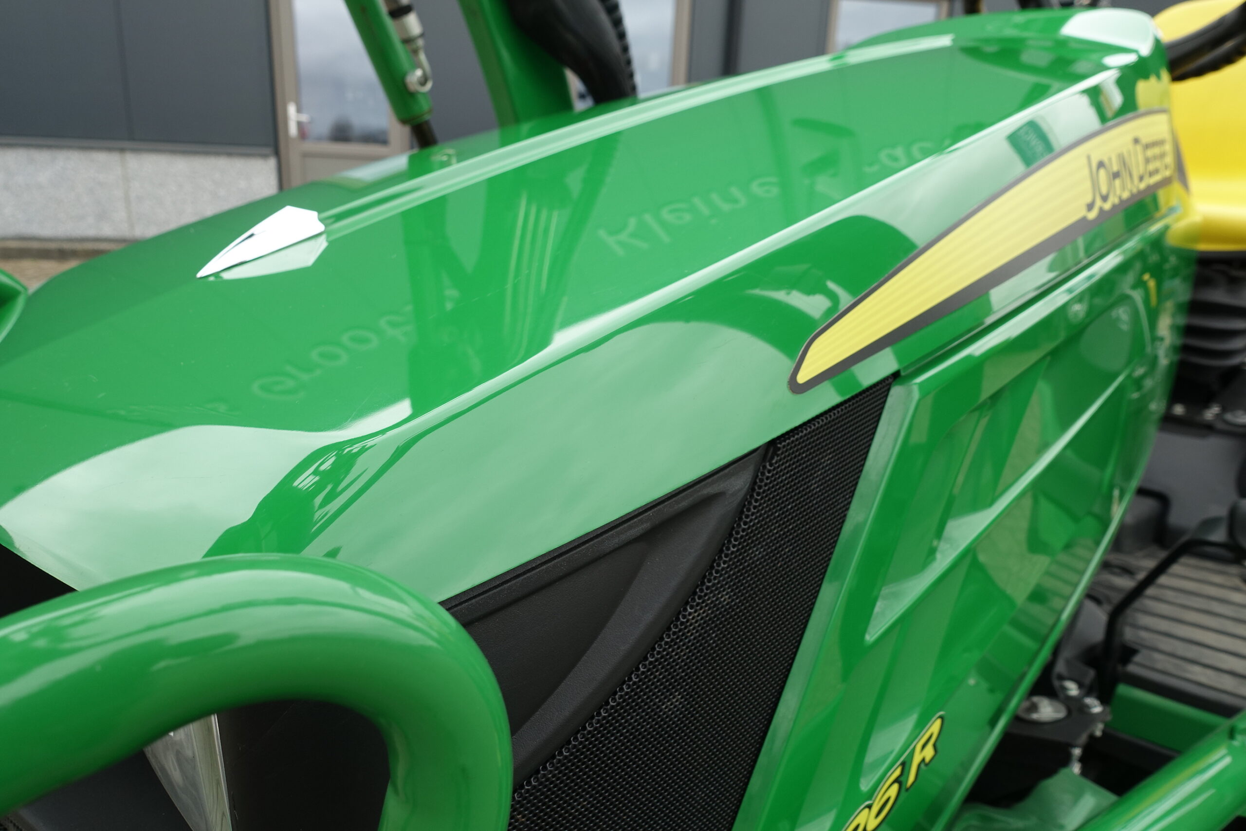 John Deere 1026R 4wd HST - Afbeelding 13