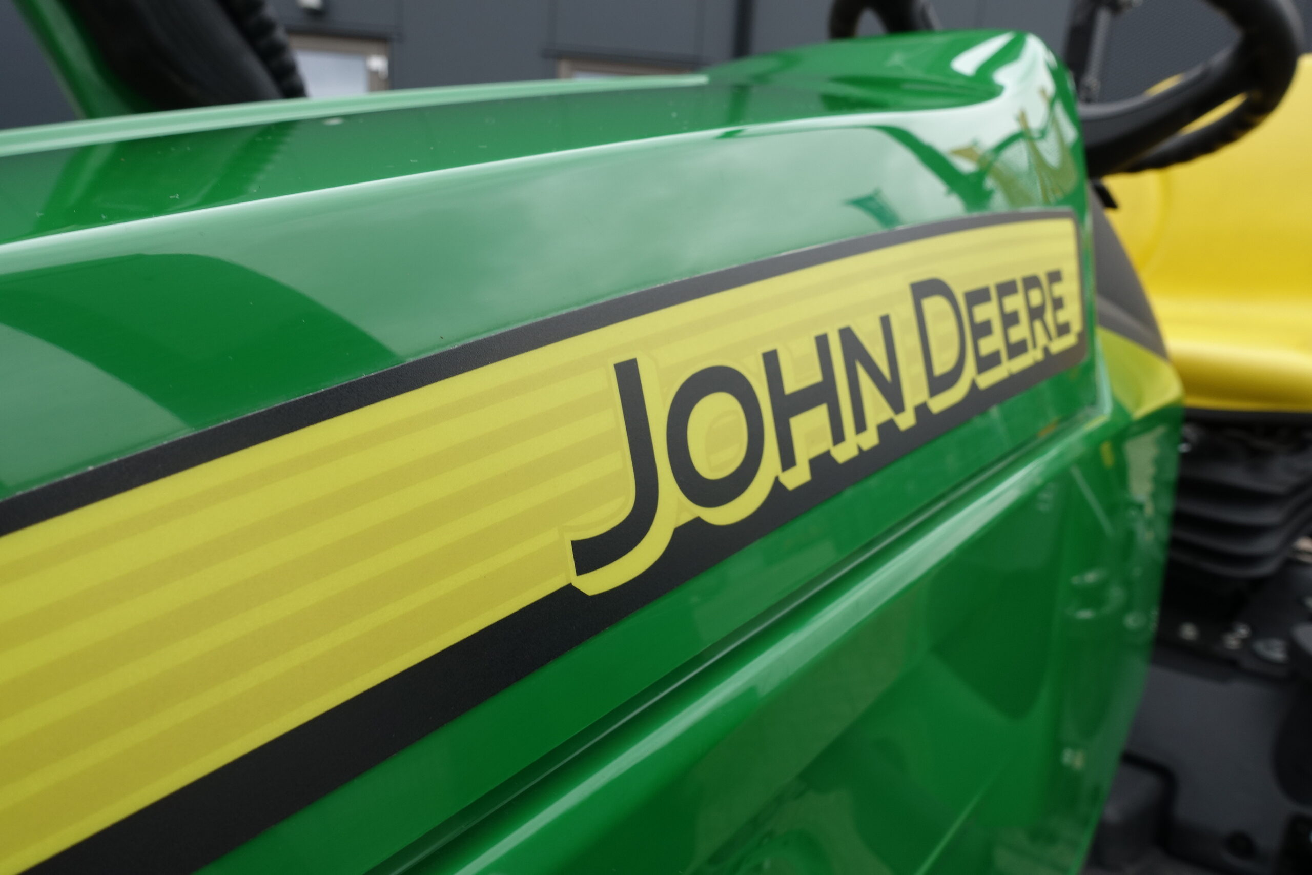 John Deere 1026R 4wd HST - Afbeelding 14