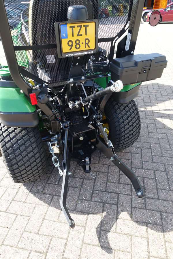 John Deere 1026R 4wd HST - Afbeelding 19