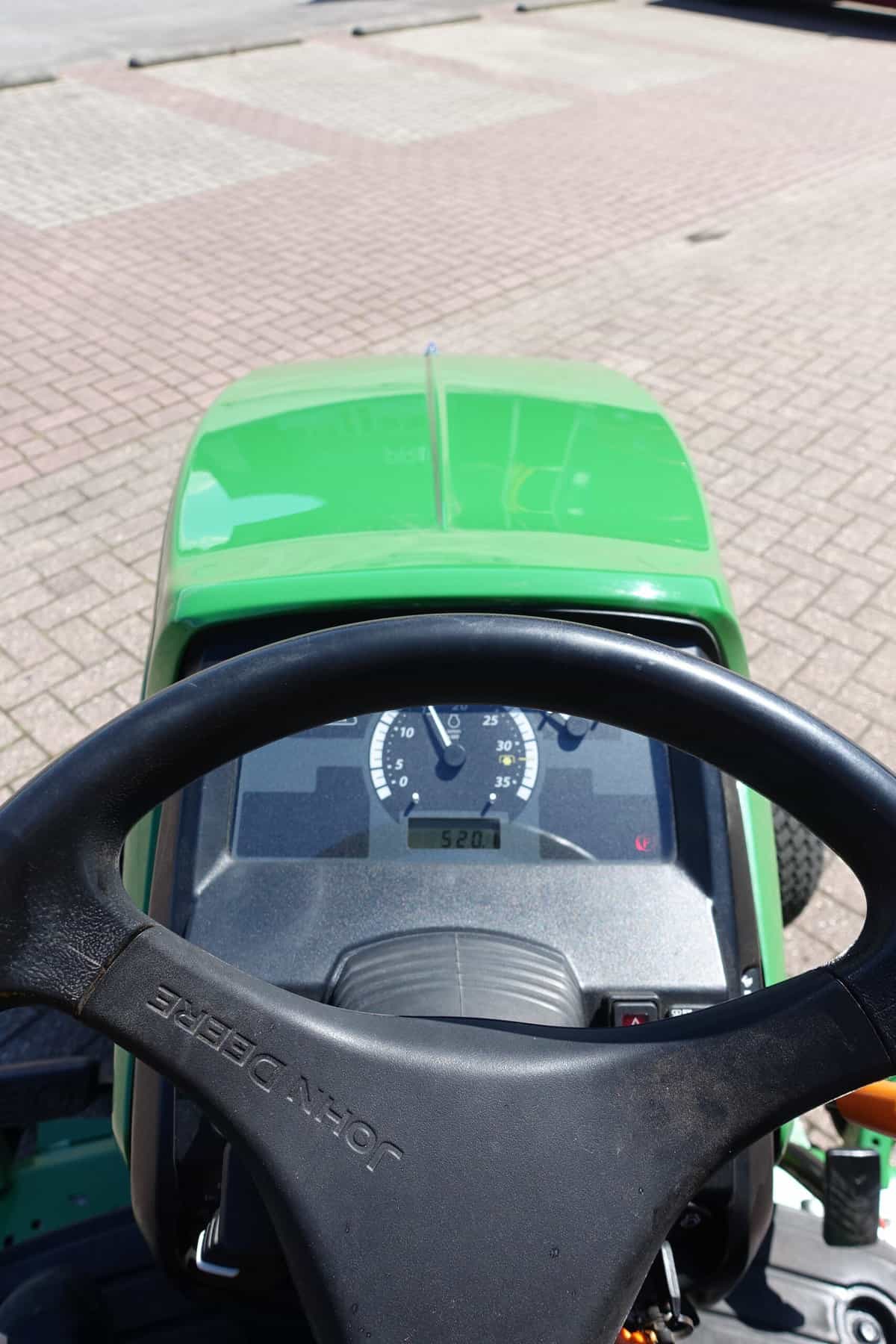 John Deere 1026R 4wd HST - Afbeelding 12