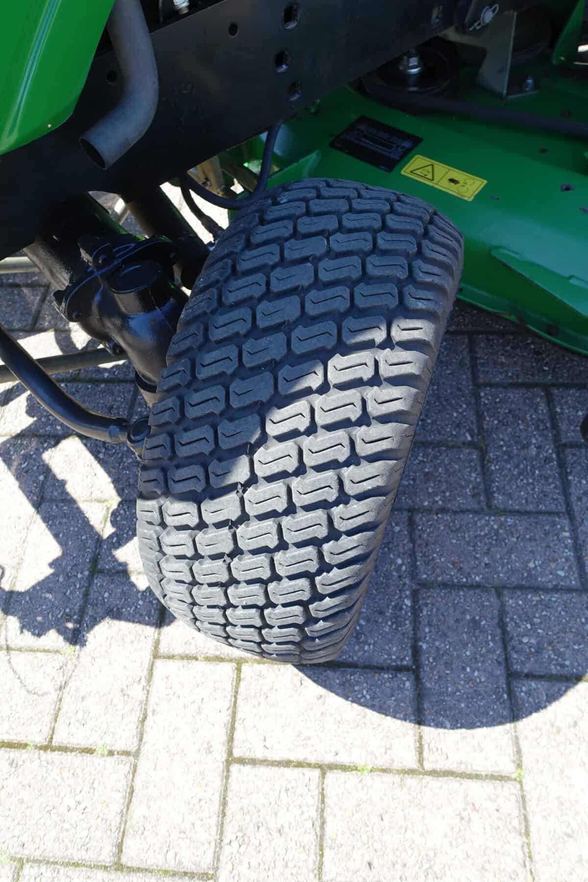 John Deere 1026R 4wd HST - Afbeelding 26