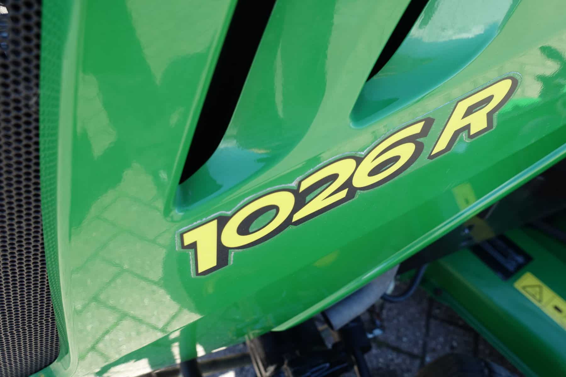 John Deere 1026R 4wd HST - Afbeelding 8