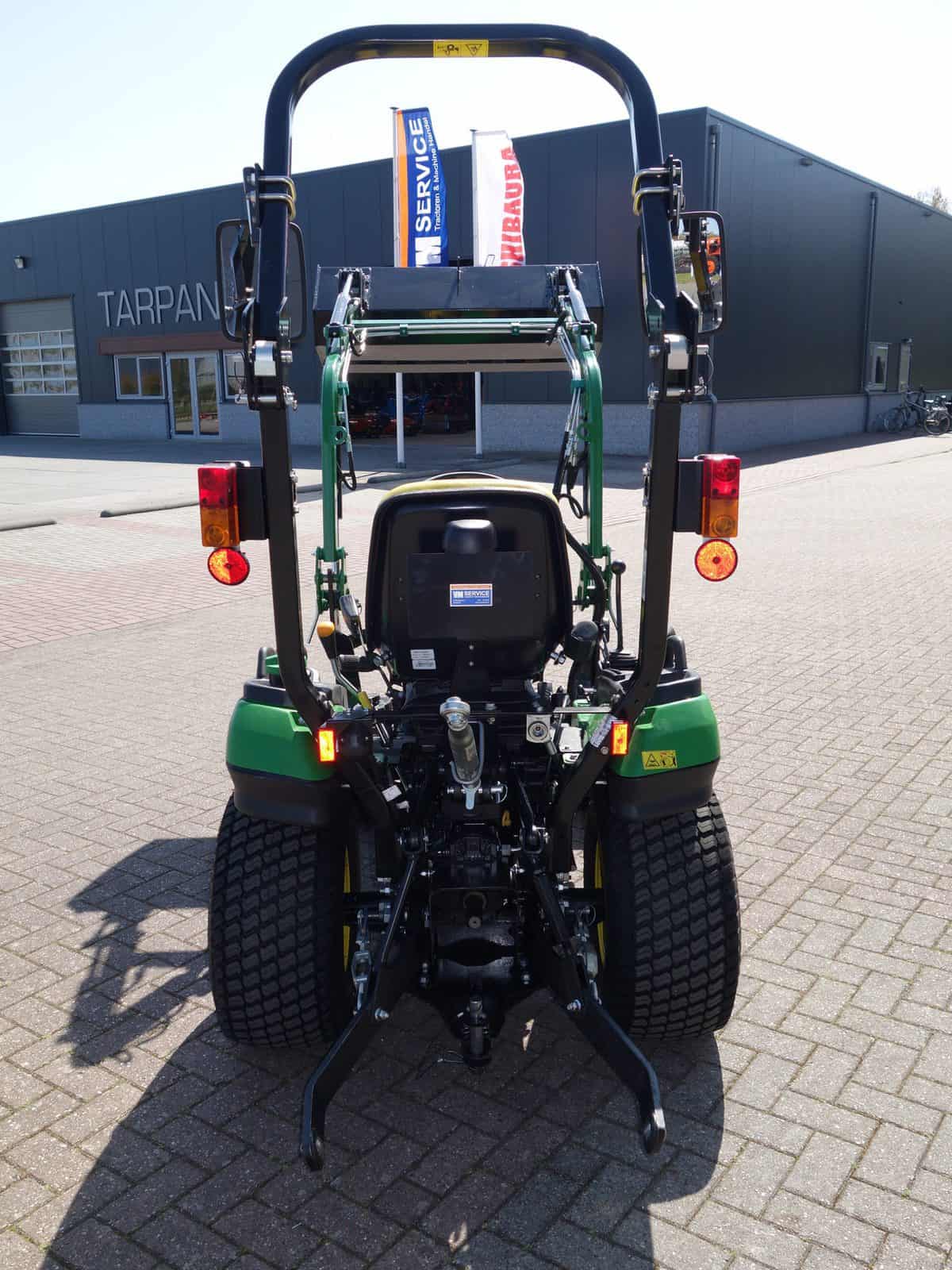 John Deere 1026R 4wd HST - Afbeelding 16