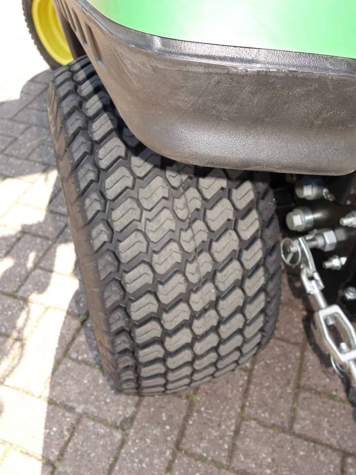 John Deere 1026R 4wd HST - Afbeelding 23