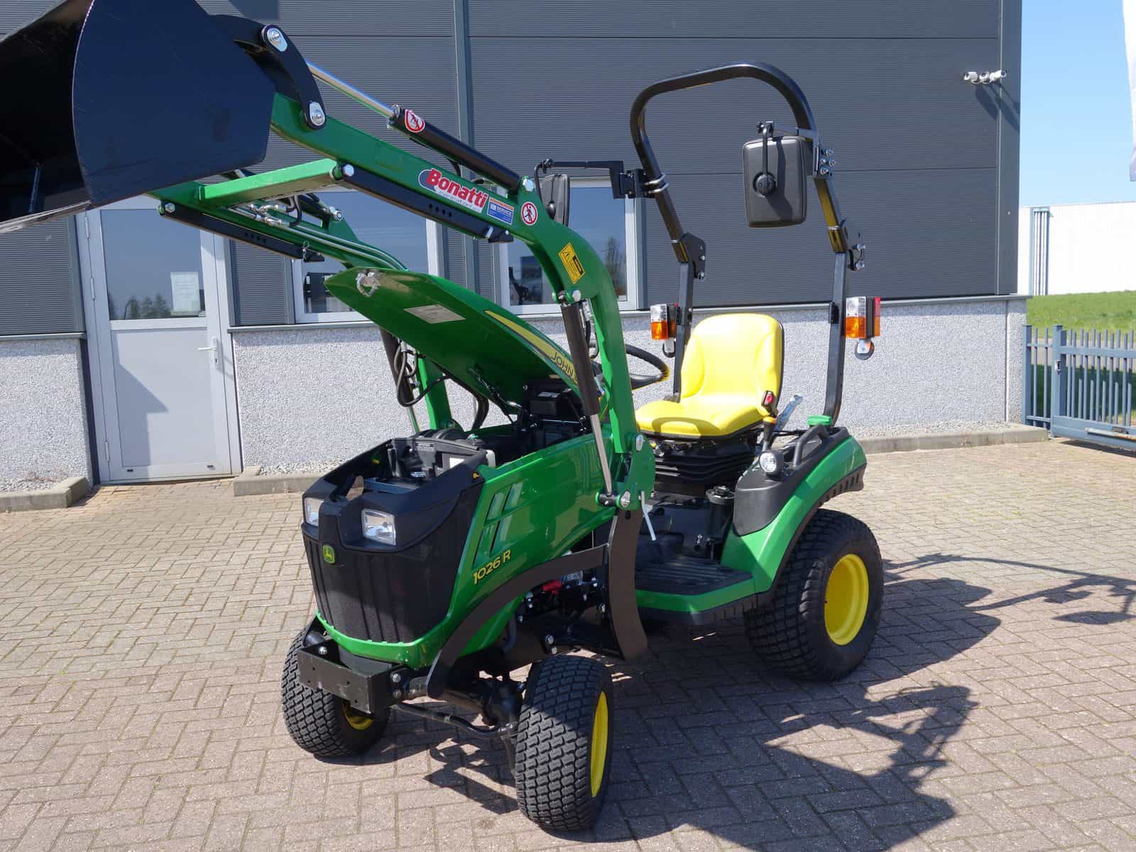 John Deere 1026R 4wd HST - Afbeelding 28