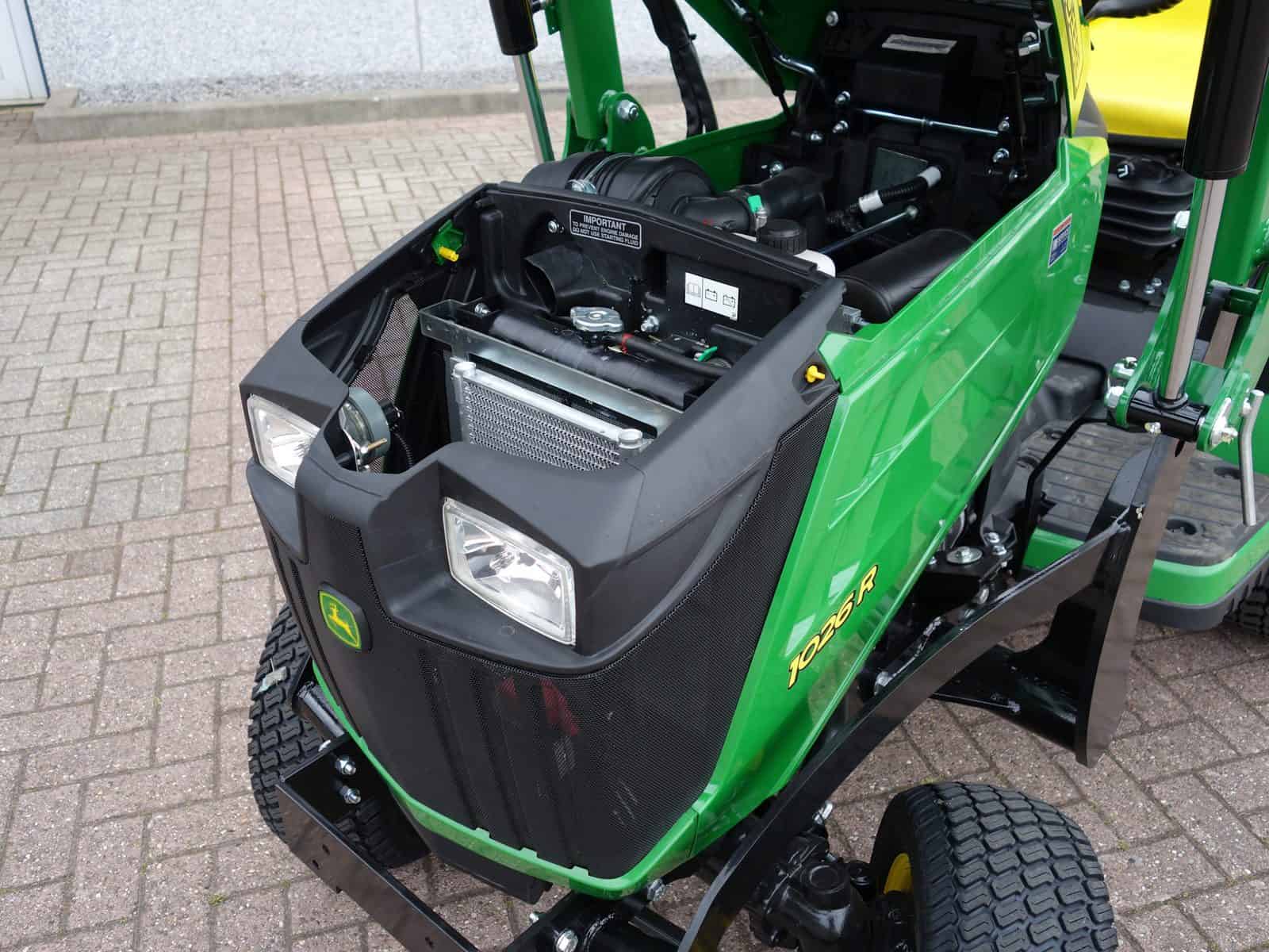 John Deere 1026R 4wd HST - Afbeelding 33