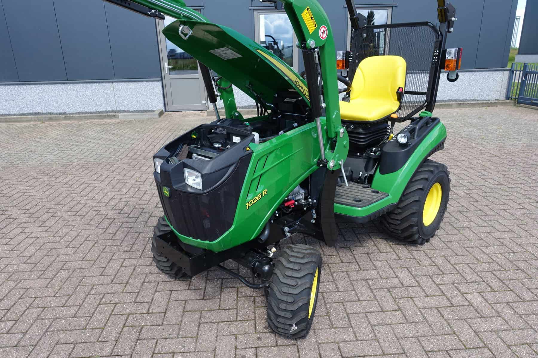 John Deere 1026R 4wd HST - Afbeelding 33