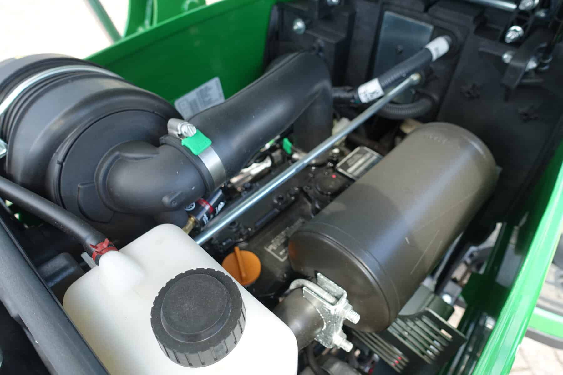 John Deere 1026R 4wd HST - Afbeelding 37