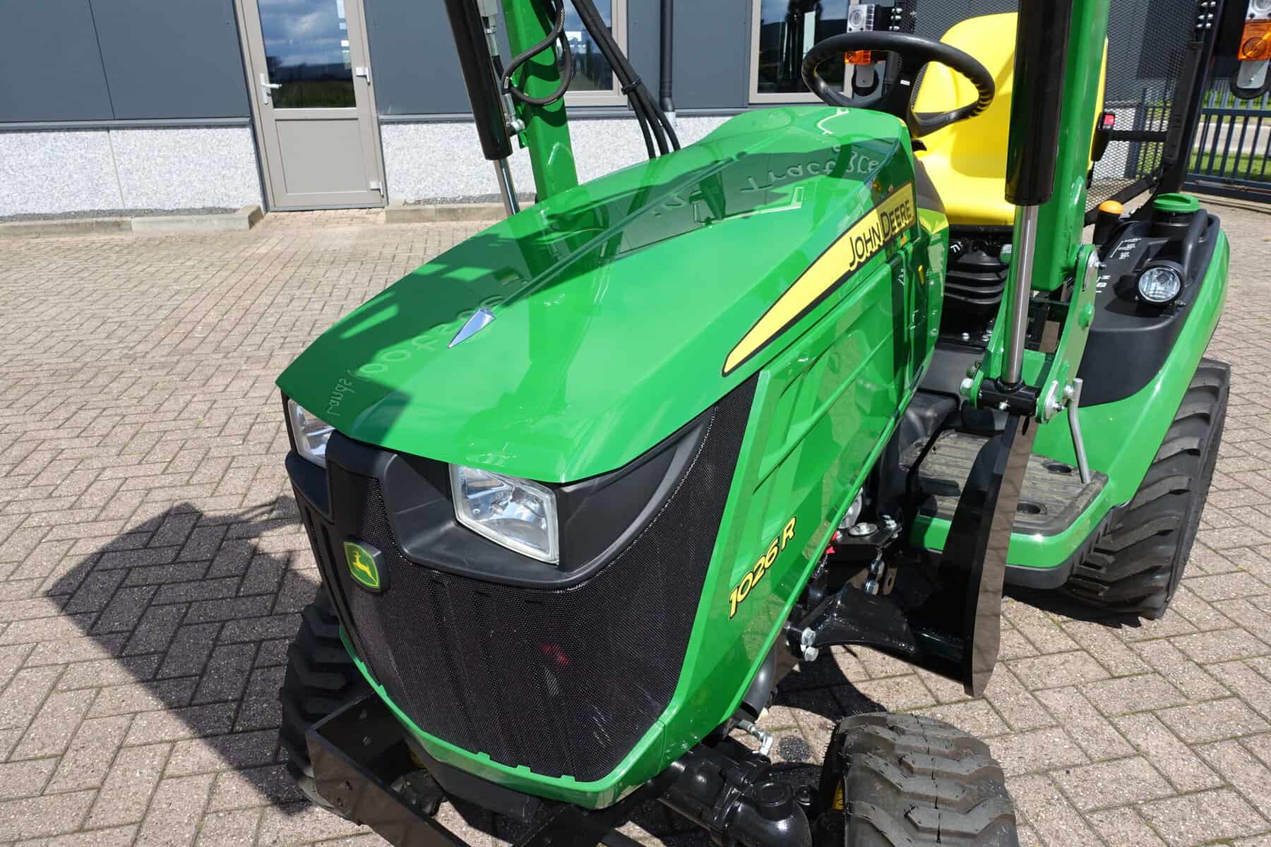 John Deere 1026R 4wd HST - Afbeelding 6