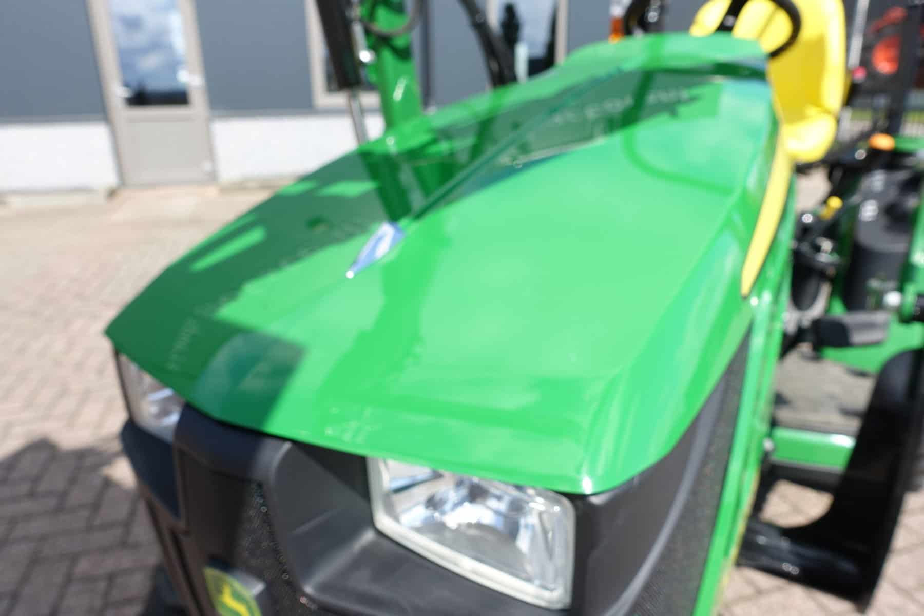 John Deere 1026R 4wd HST - Afbeelding 8