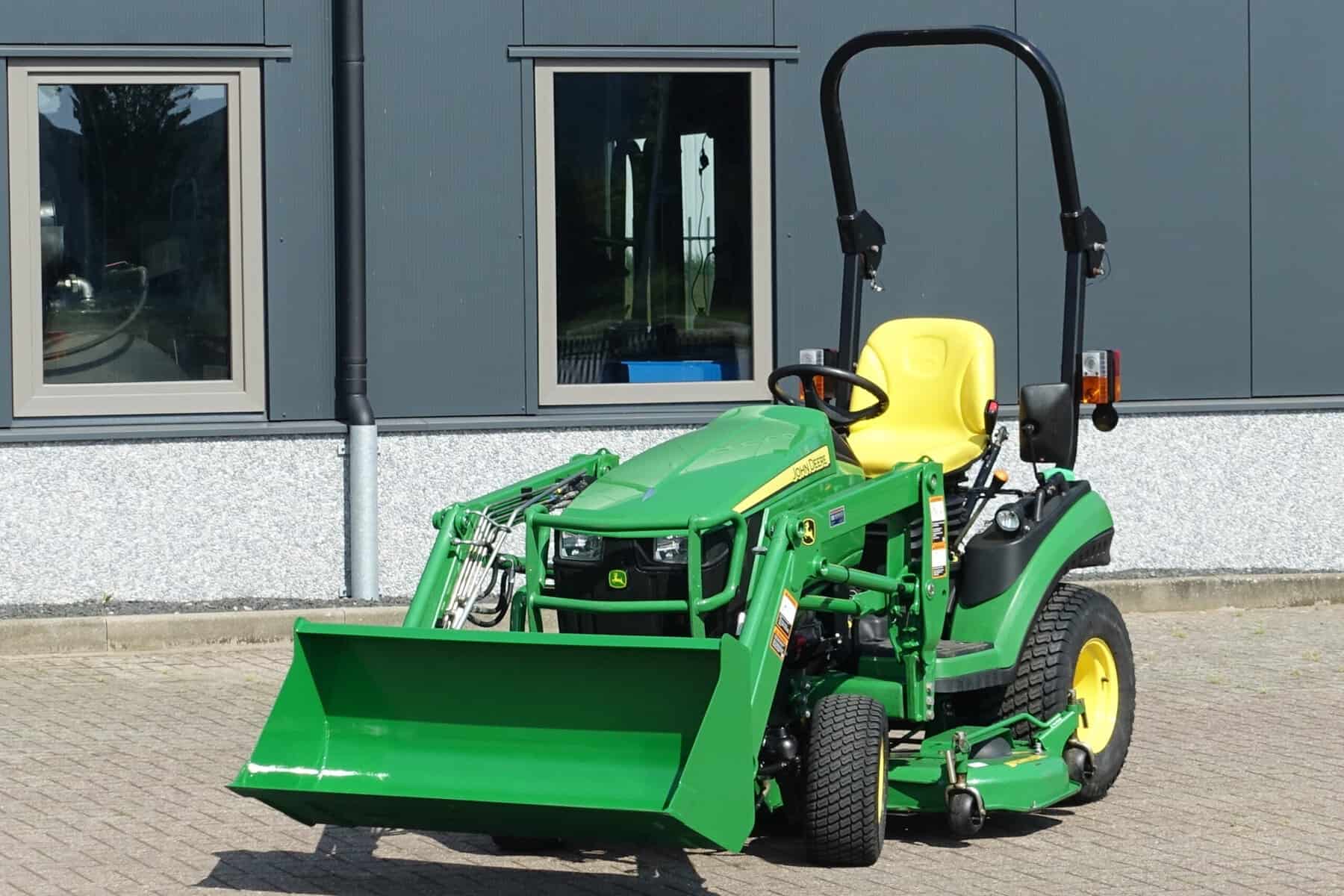John Deere 1026R 4wd HST