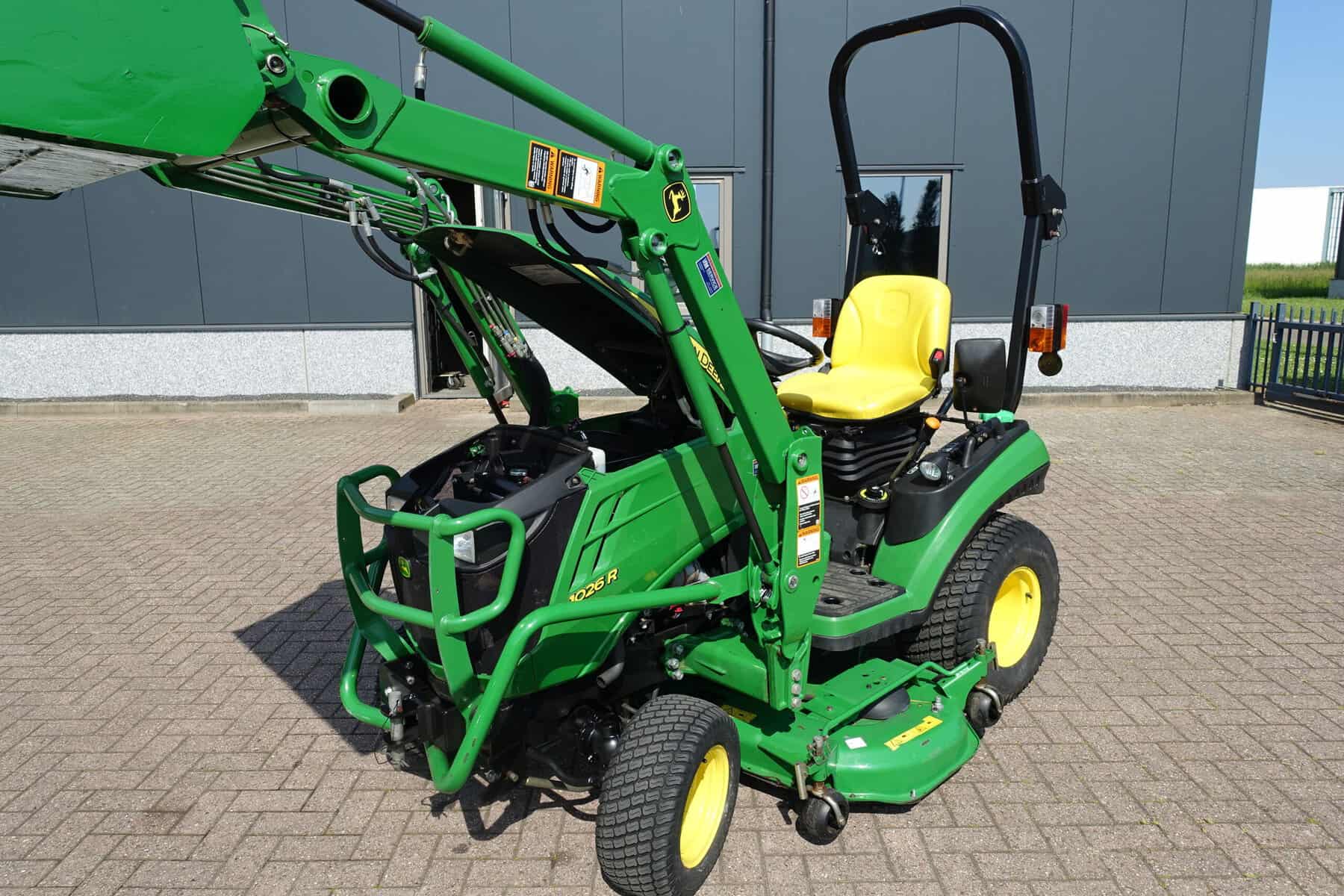 John Deere 1026R 4wd HST - Afbeelding 35