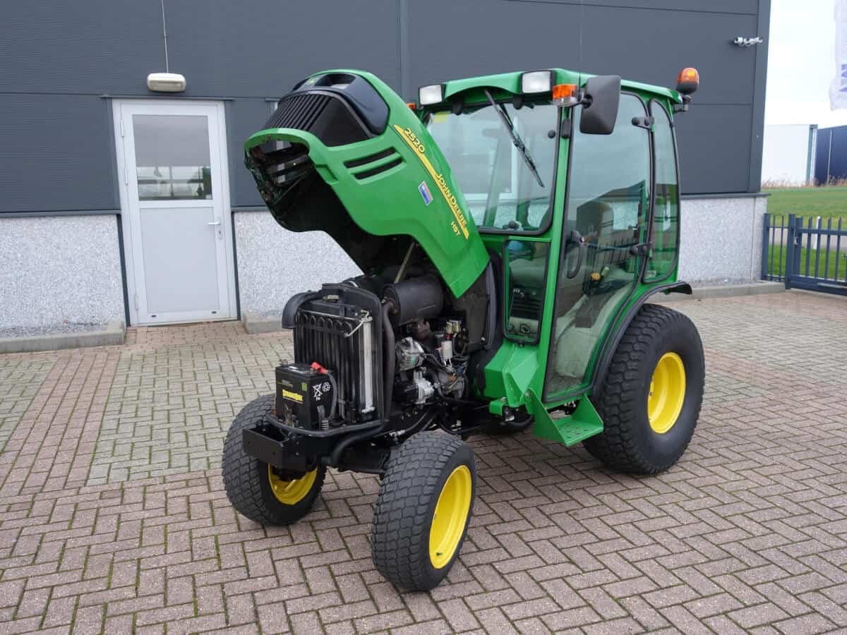 John Deere 2520 4wd HST - Afbeelding 28