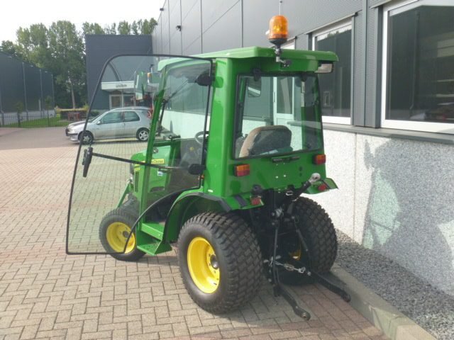 John Deere 2025R 4wd HST - Afbeelding 15
