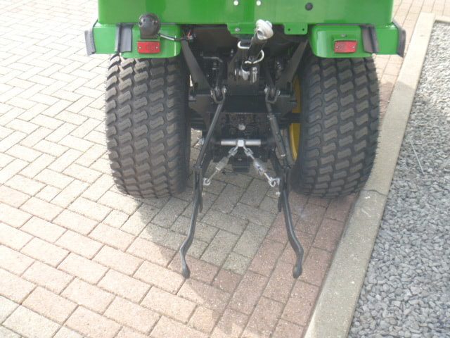 John Deere 2025R 4wd HST - Afbeelding 17