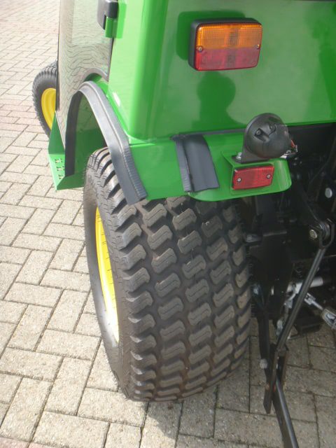 John Deere 2025R 4wd HST - Afbeelding 19