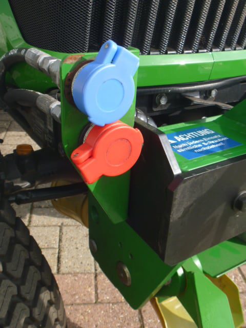 John Deere 2025R 4wd HST - Afbeelding 25