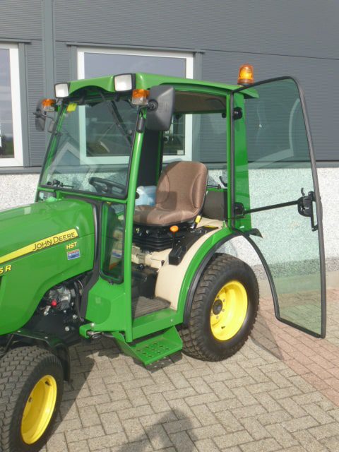 John Deere 2025R 4wd HST - Afbeelding 8