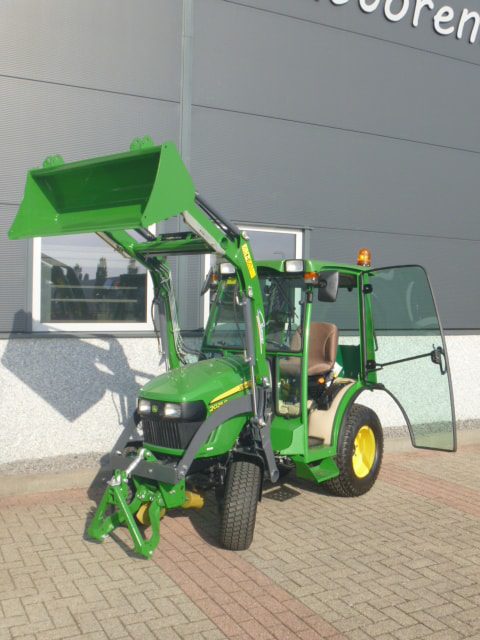 John Deere 2025R 4wd HST - Afbeelding 10