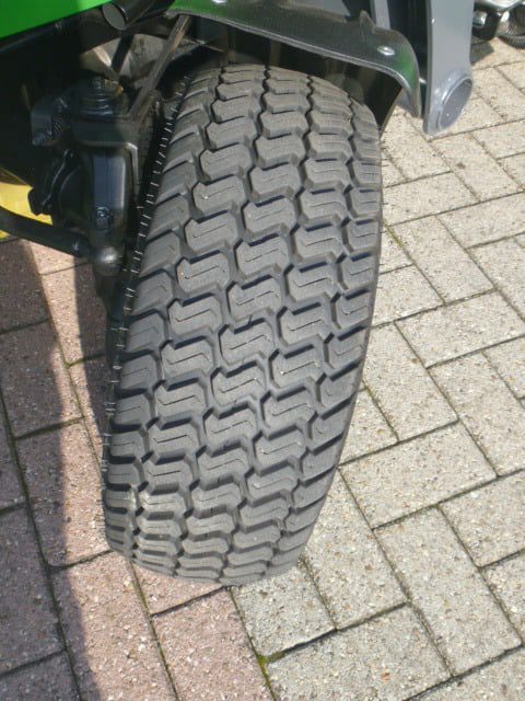 John Deere 2025R 4wd HST - Afbeelding 23