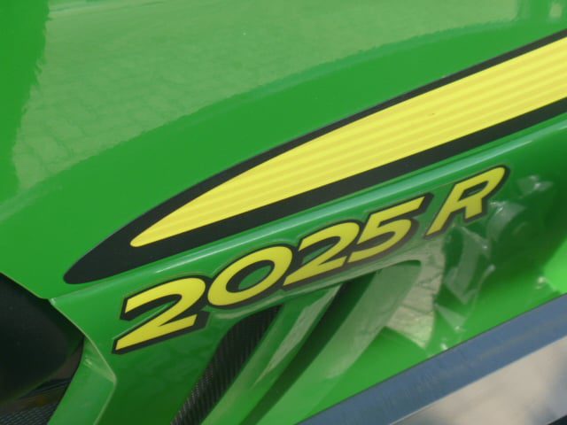 John Deere 2025R 4wd HST - Afbeelding 7