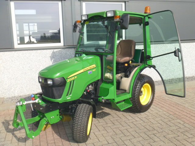 John Deere 2025R 4wd HST - Afbeelding 10