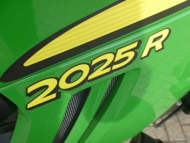 John Deere 2025R 4wd HST - Afbeelding 7