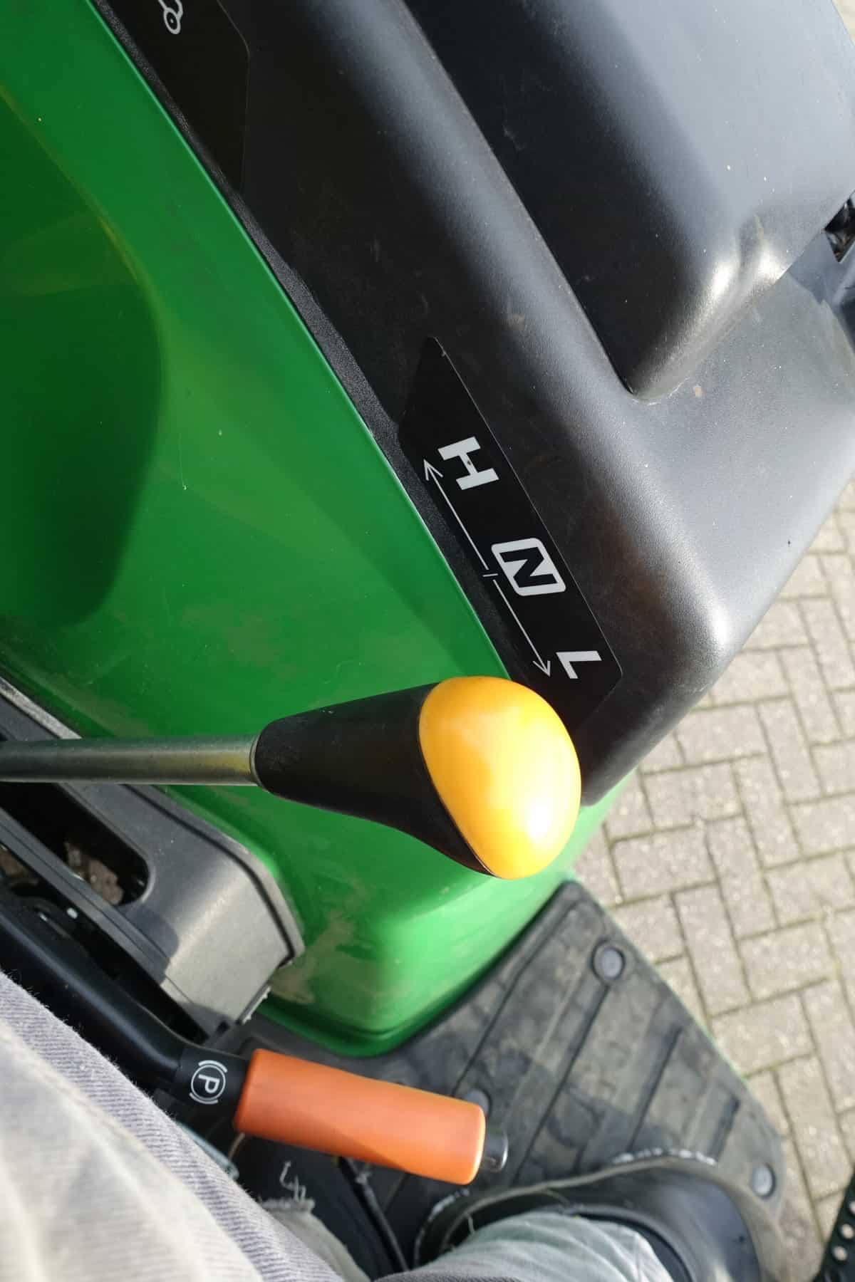 John Deere 2036R 4wd HST - Afbeelding 16