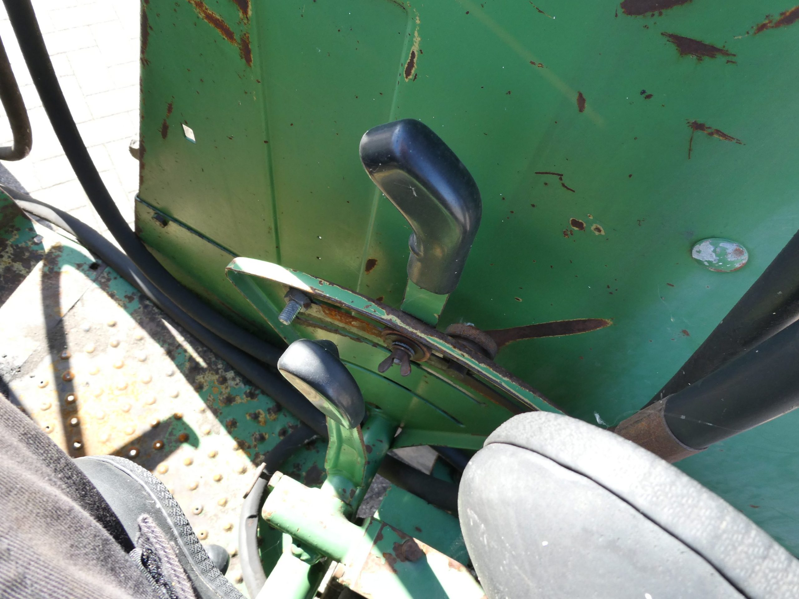 John Deere 2130 2wd - Afbeelding 15