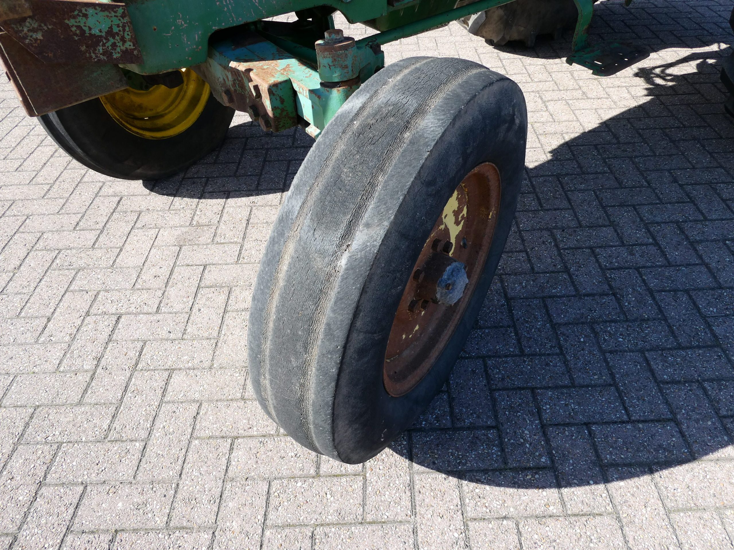 John Deere 2130 2wd - Afbeelding 26