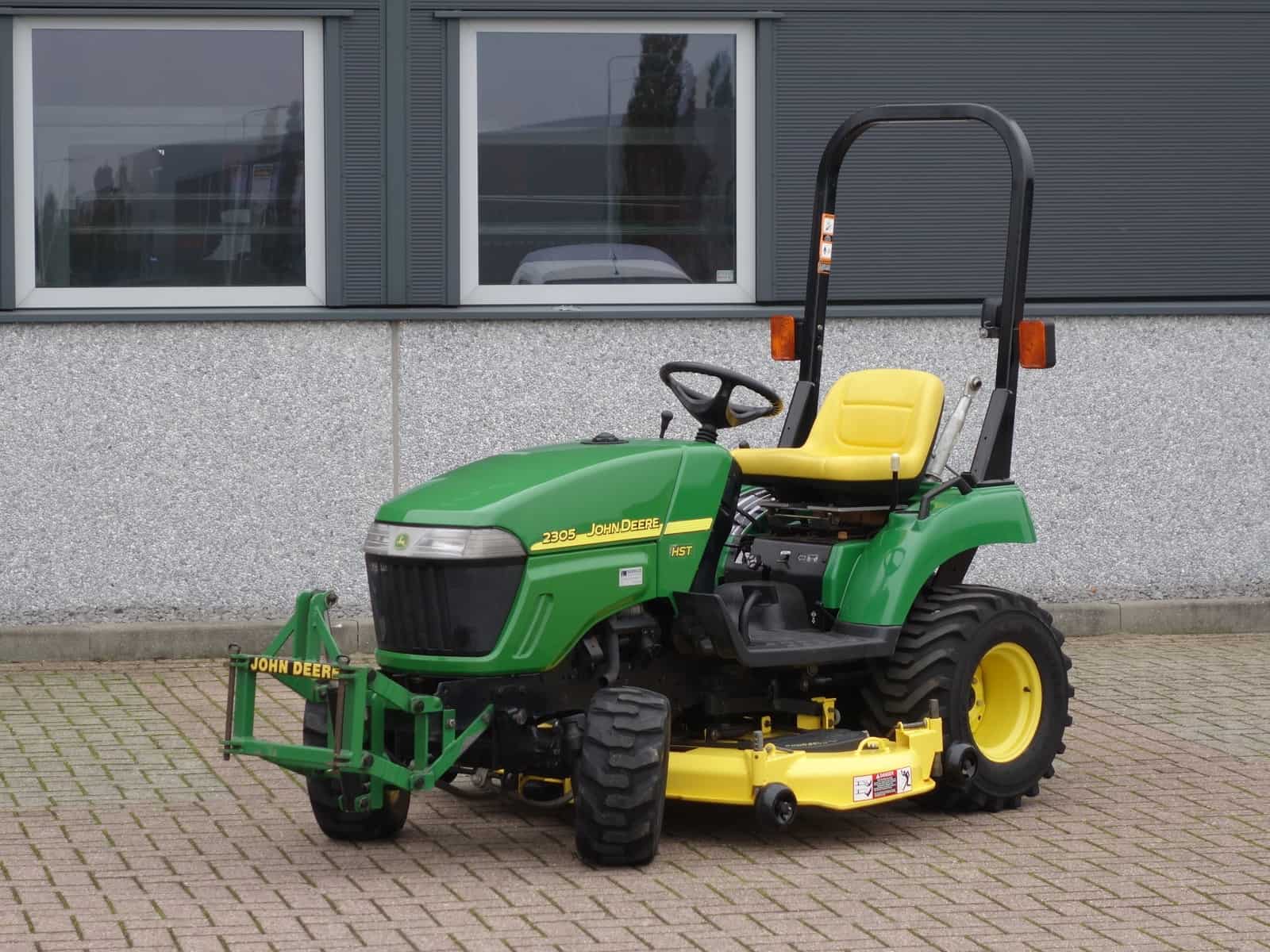 John Deere 2305 4wd HST