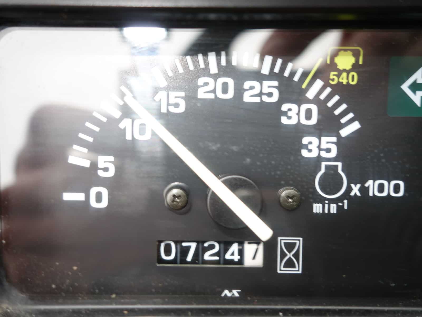 John Deere 2305 4wd HST - Afbeelding 11