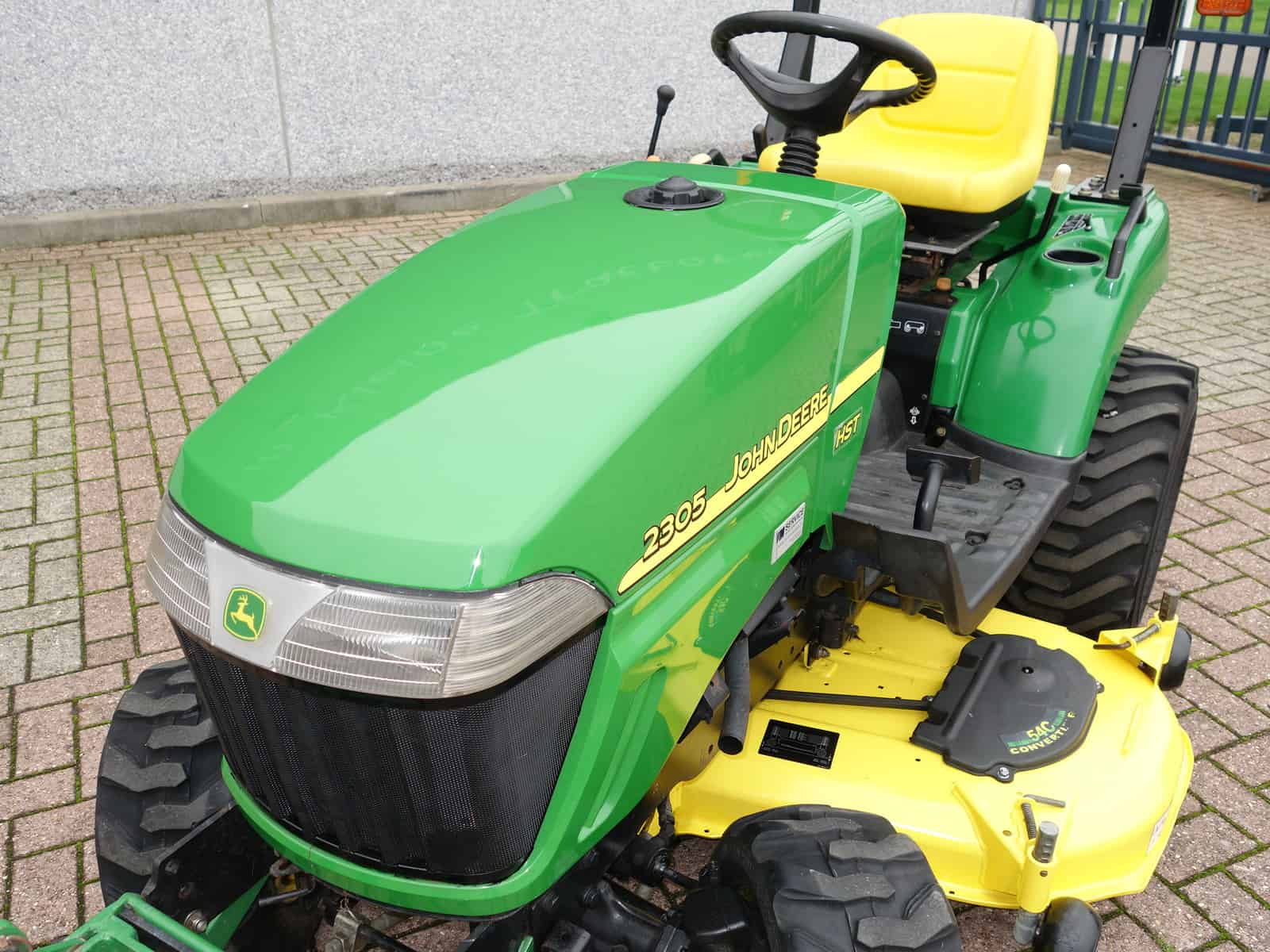 John Deere 2305 4wd HST - Afbeelding 5