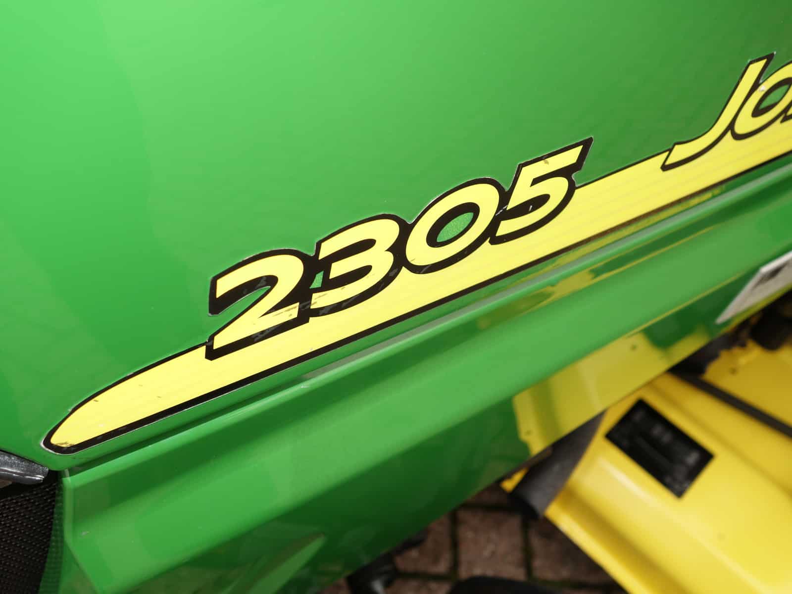 John Deere 2305 4wd HST - Afbeelding 7