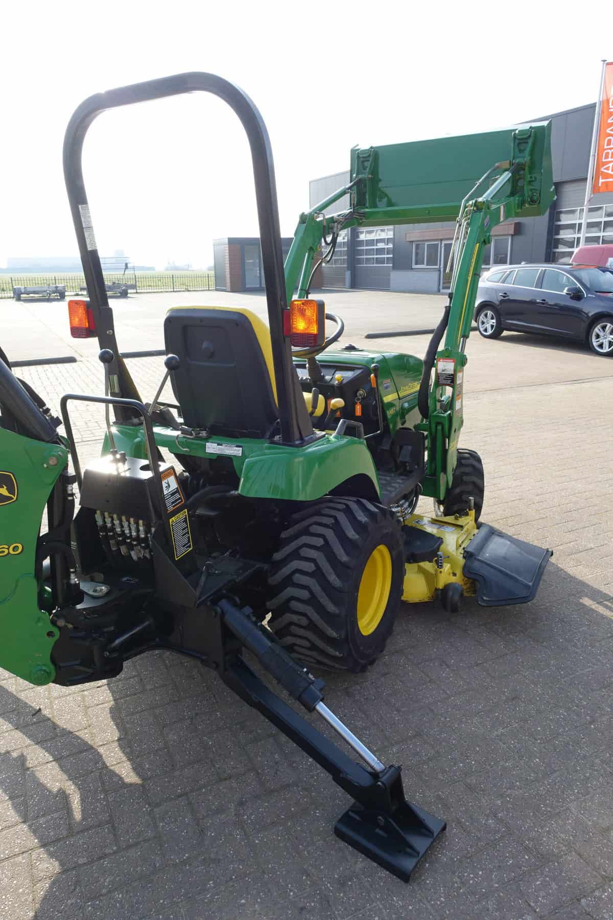 John Deere 2305 4wd HST - Afbeelding 23