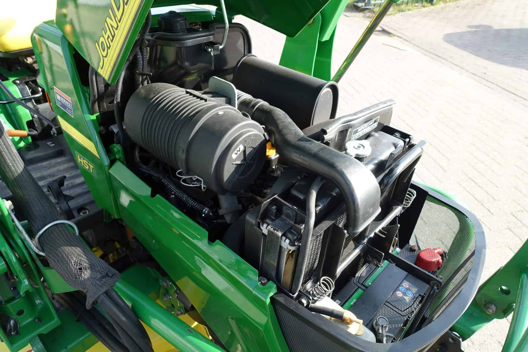 John Deere 2305 4wd HST - Afbeelding 35