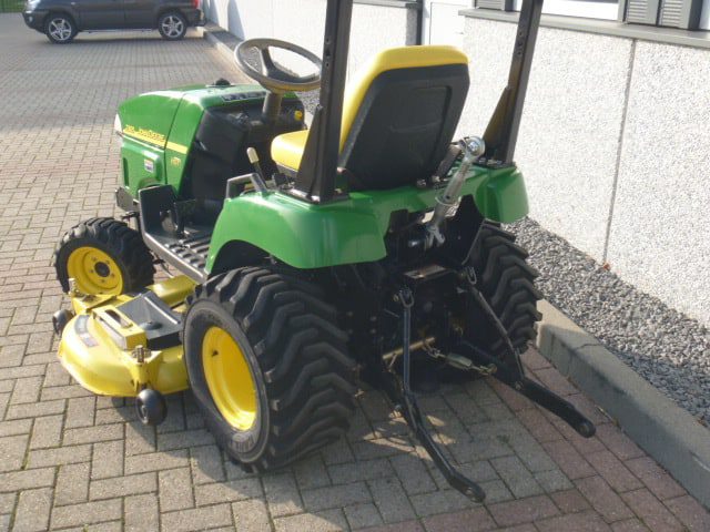 John Deere 2305 4wd HST - Afbeelding 15