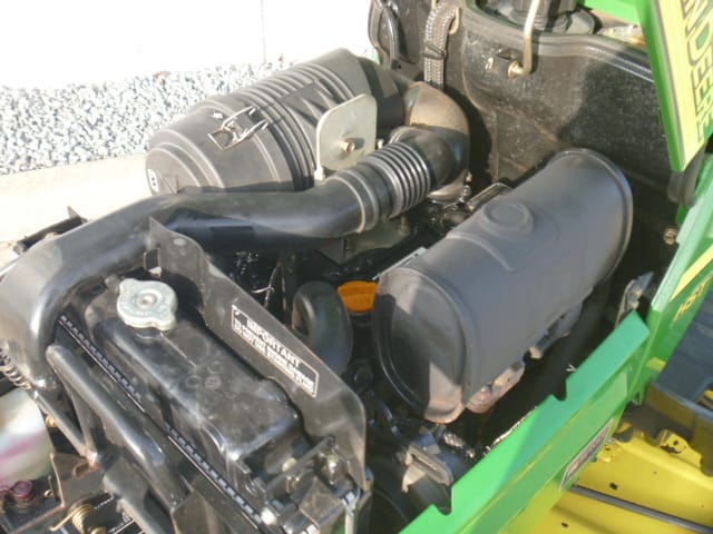 John Deere 2305 4wd HST - Afbeelding 21