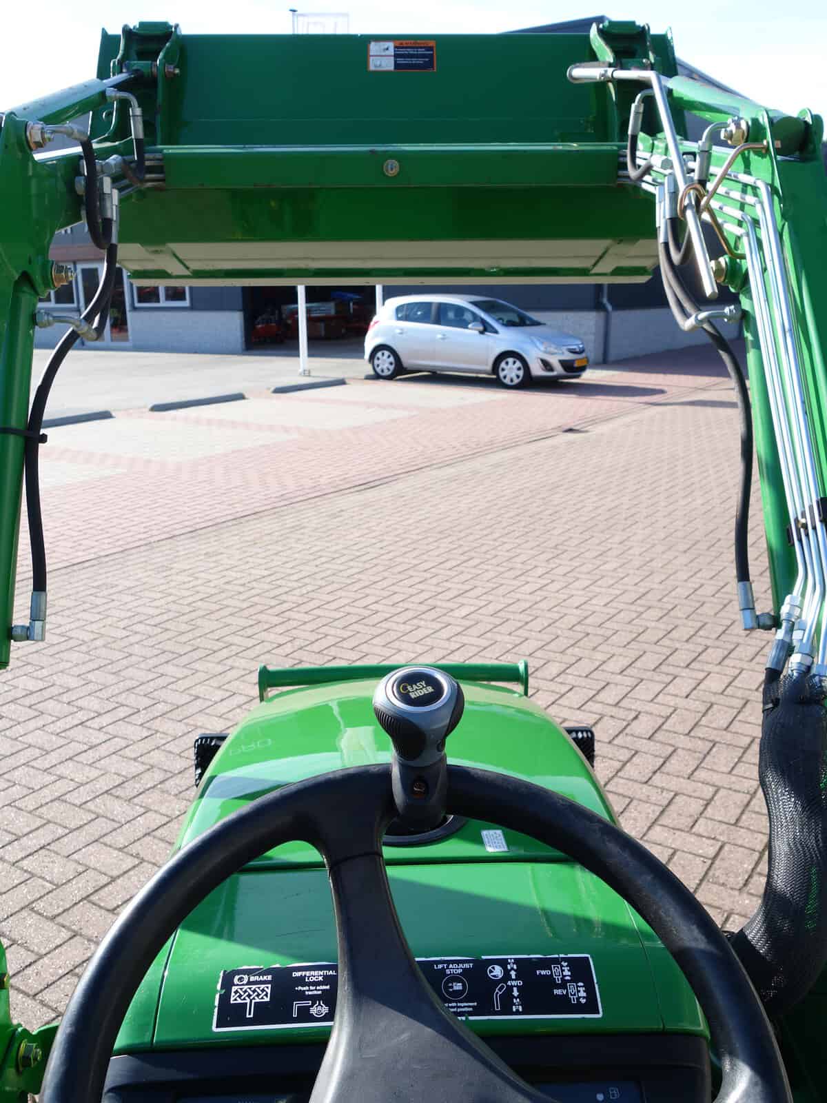 John Deere 2305 4wd HST - Afbeelding 11