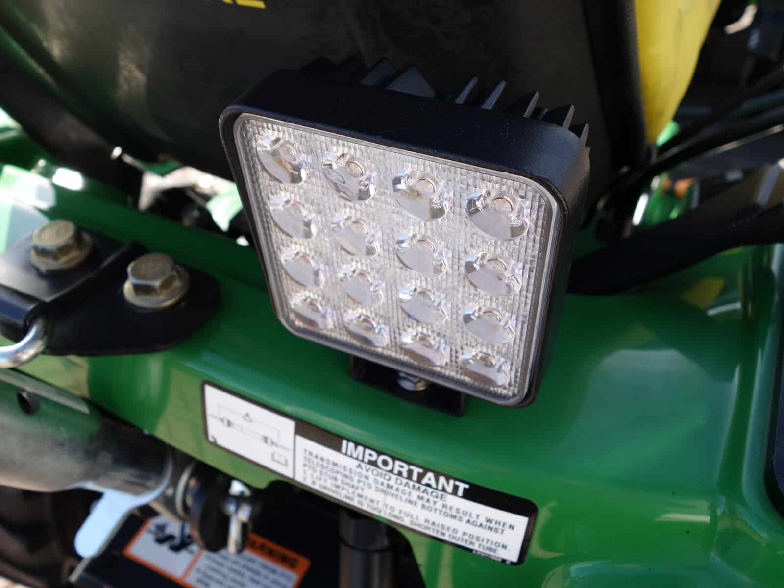 John Deere 2305 4wd HST - Afbeelding 20