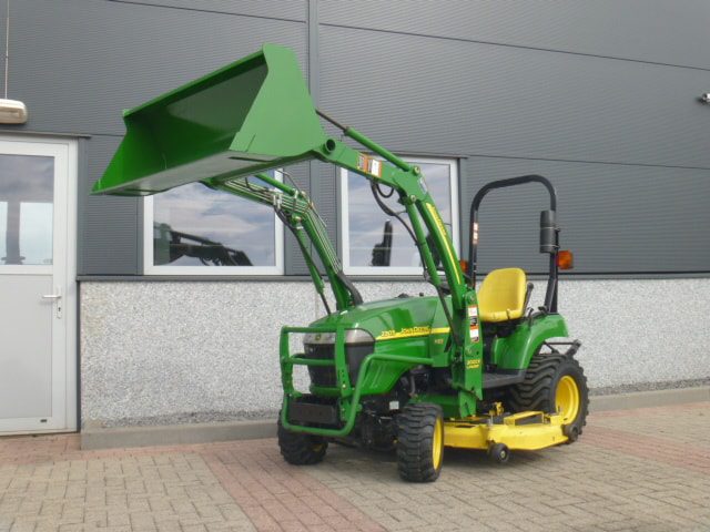 John Deere 2305 4wd HST - Afbeelding 28